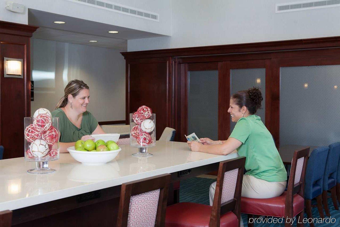 Hampton Inn & Suites Middletown Restaurant foto